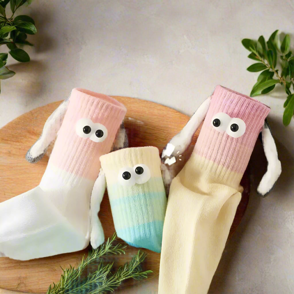 Magnetic Couple Ankle Socks