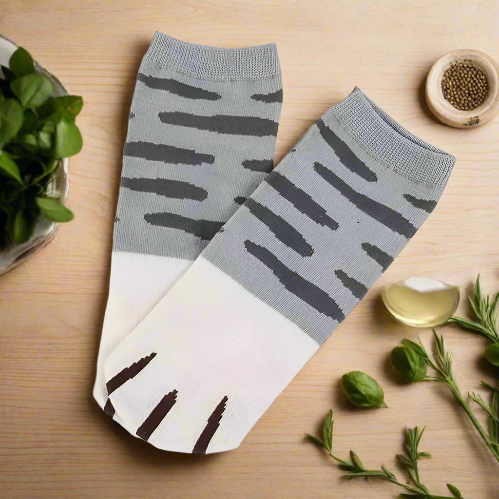 Cat Paw Ankle Socks