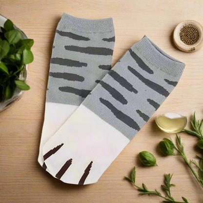 Cat Paw Ankle Socks